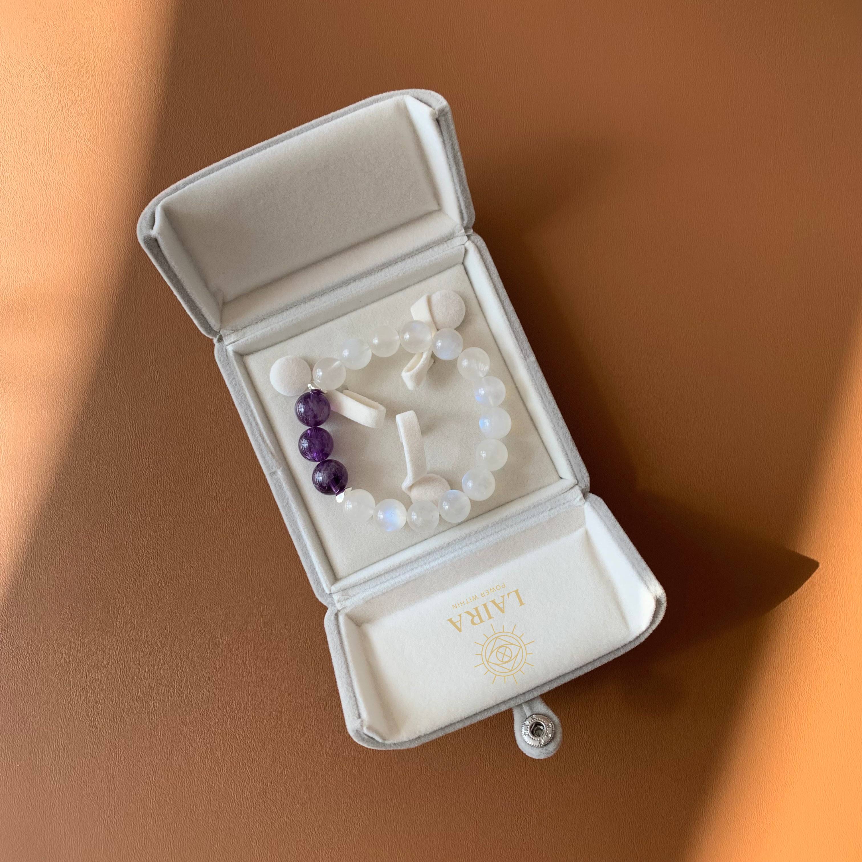 Moonstone & Amethyst bracelet.